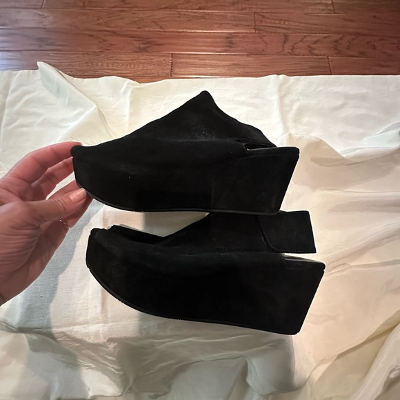 Chocolat Blu Black Wedge Shoes with Open Back - Picture 3 of 8